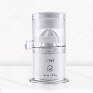 Espremedor Citrinos Squeeze & Go White UFESA - N7205